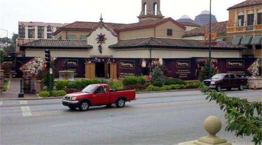 Seasons 52 Barricade Wrap